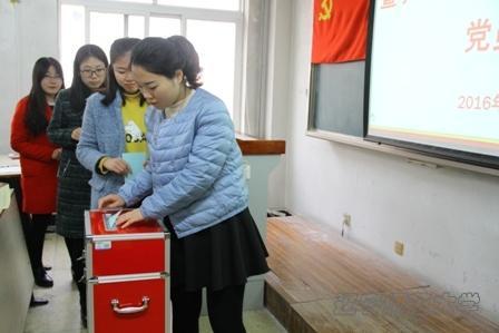 线上百家乐