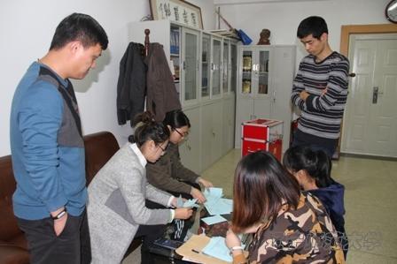 线上百家乐